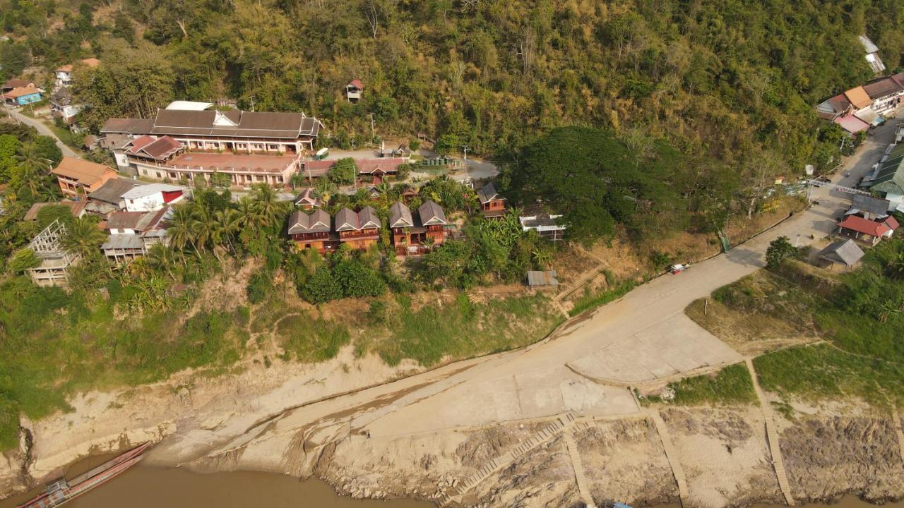 Mekong Riverside Lodge Muang Pakbèng Exteriér fotografie