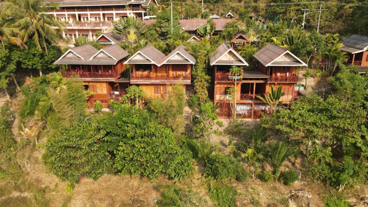 Mekong Riverside Lodge Muang Pakbèng Exteriér fotografie