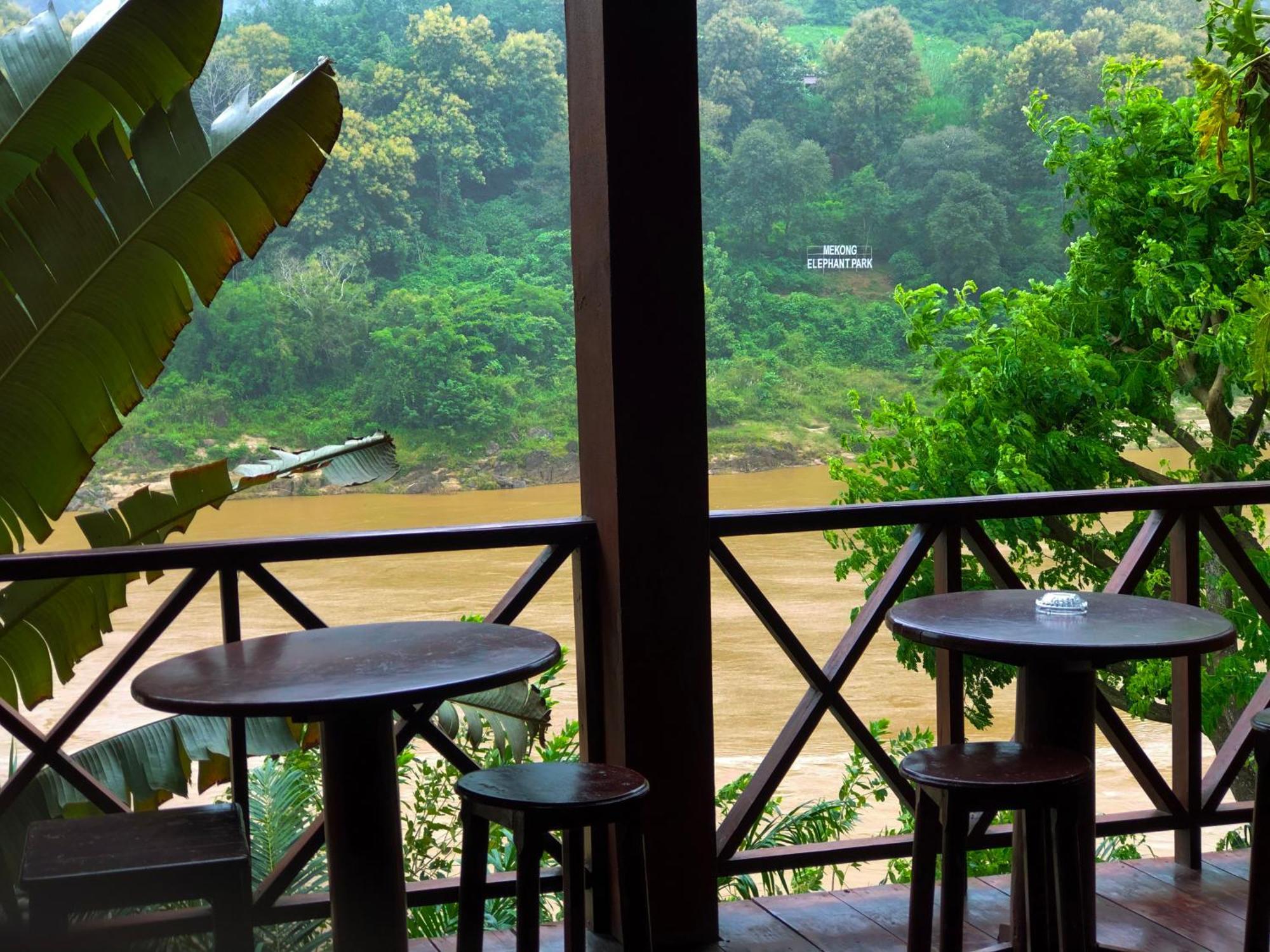 Mekong Riverside Lodge Muang Pakbèng Exteriér fotografie