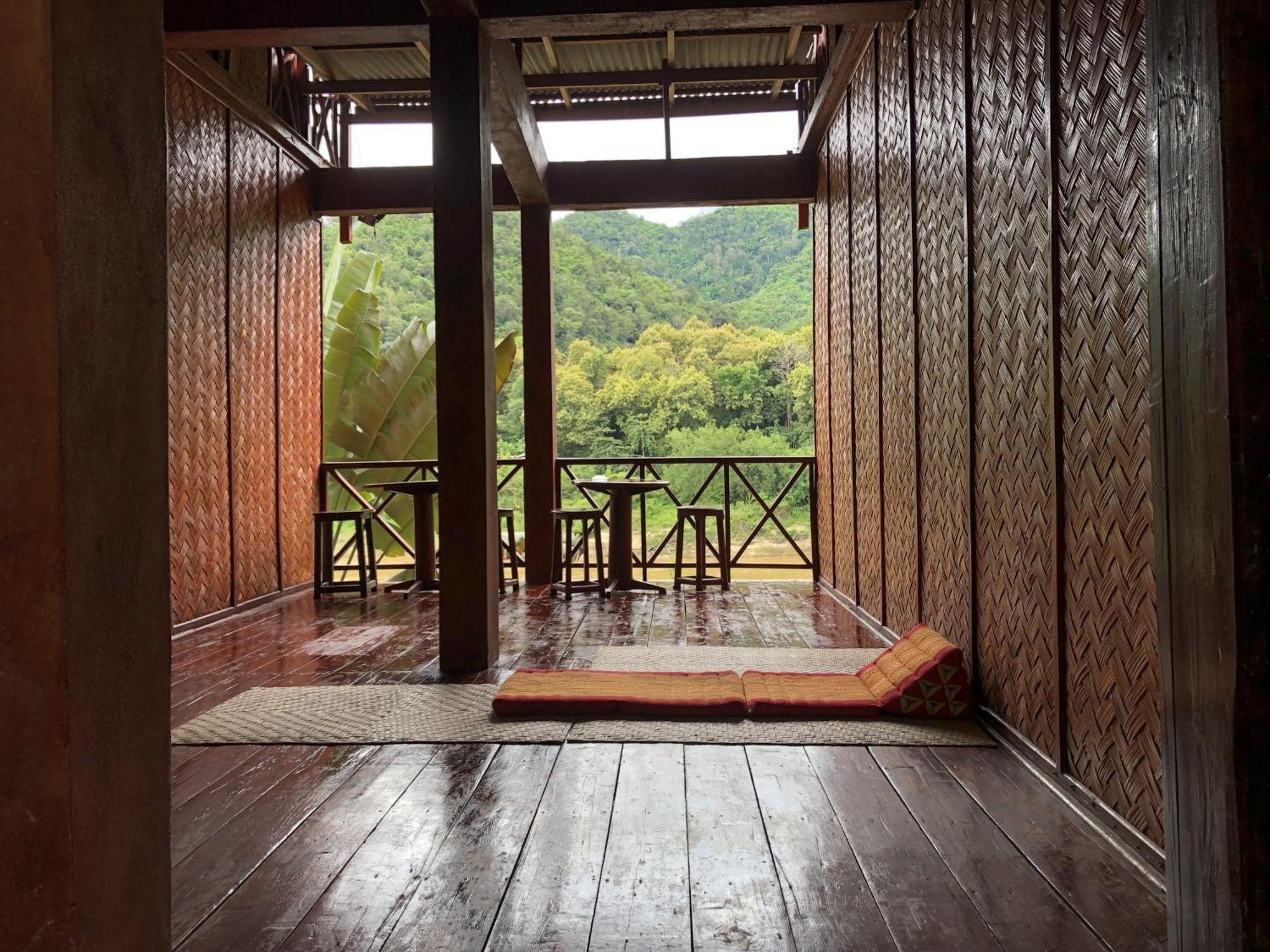 Mekong Riverside Lodge Muang Pakbèng Exteriér fotografie